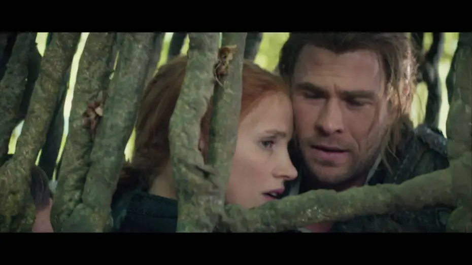 Video for the film The Huntsman: Winter's War — The Band Tries To Negotiate