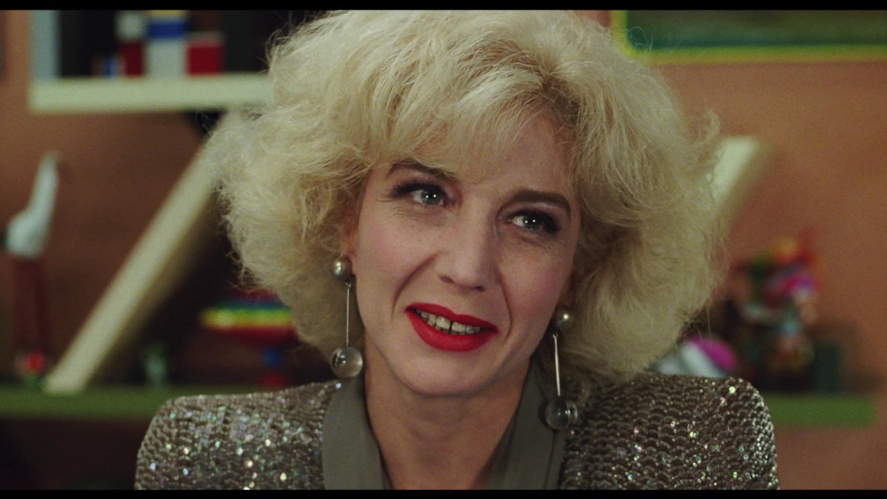 Video for the film High Heels — Высокие каблуки - Trailer