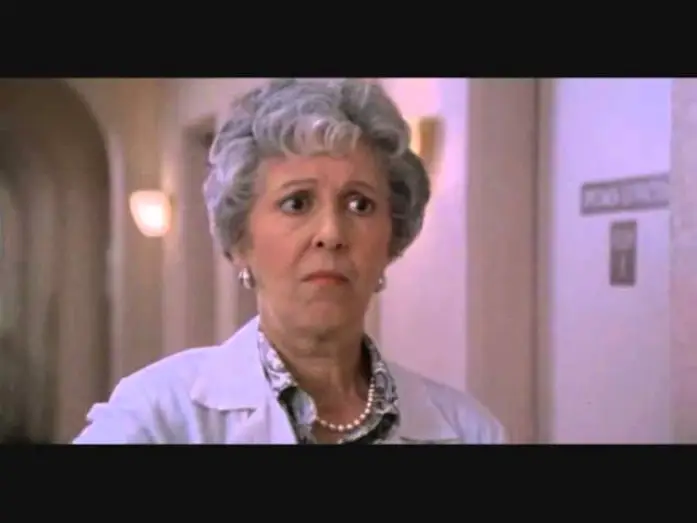 Video for the film Naked Gun 33⅓: The Final Insult — Y'a t'il un flic pour sauver Hollywood Extrait 2