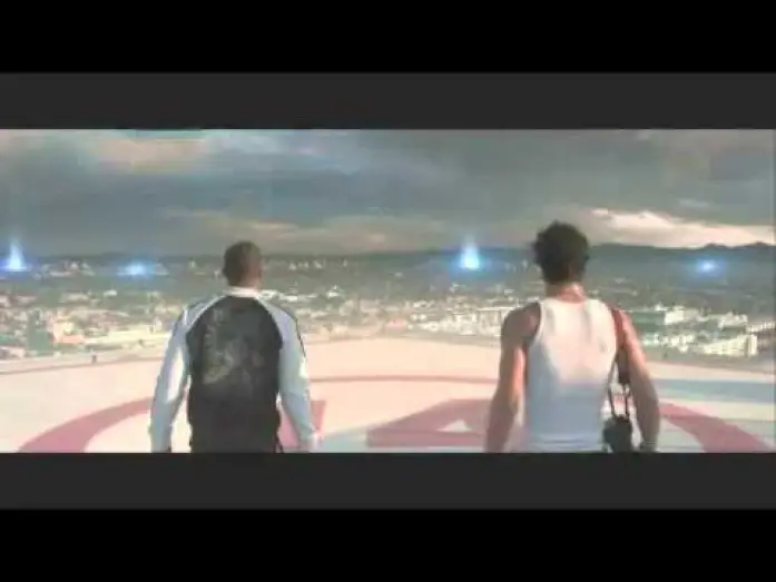 Video for the film Skyline — Skyline - Trailer ITA