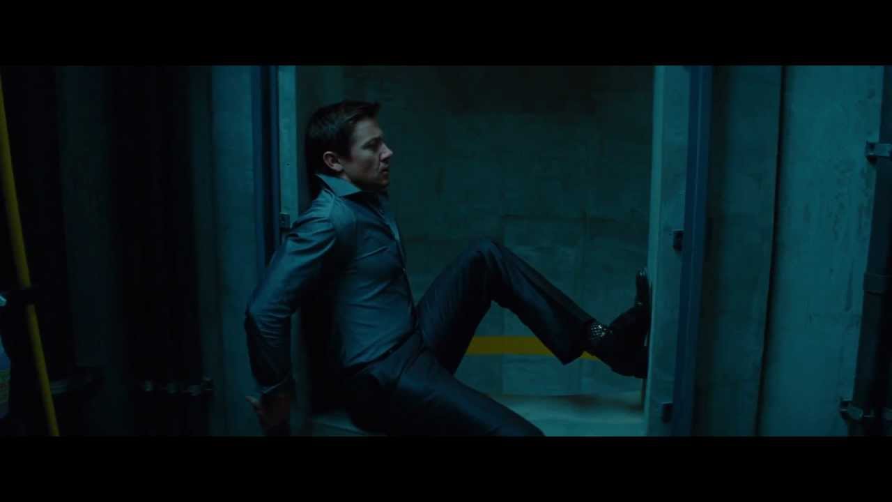 Video for the film Mission: Impossible - Ghost Protocol — Clip - "Fan Jump"