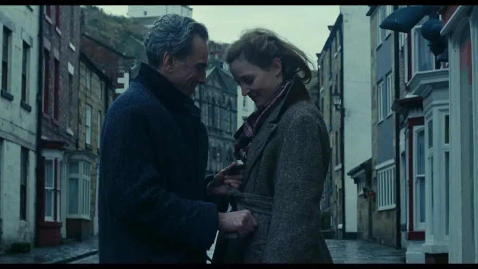 Video for the film Phantom Thread — Phantom Thread Sneak Preview Announcement