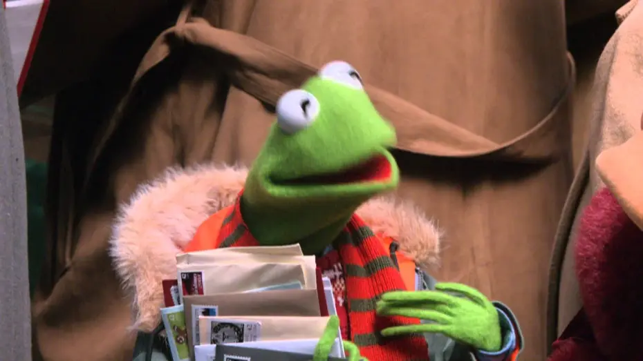 Video for the film A Muppets Christmas: Letters to Santa — Letters to Santa: A Muppets Christmas