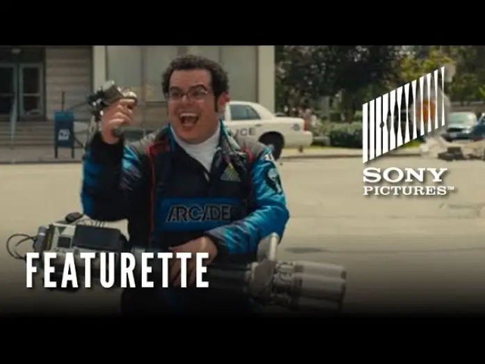 Video for the film Pixels — Josh Gad vs. Centipede
