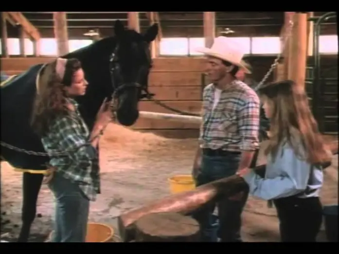 Video for the film Dark Horse — Dark Horse Trailer 1992