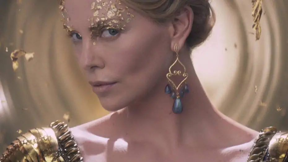 Video for the film The Huntsman: Winter's War — Gold Flakes