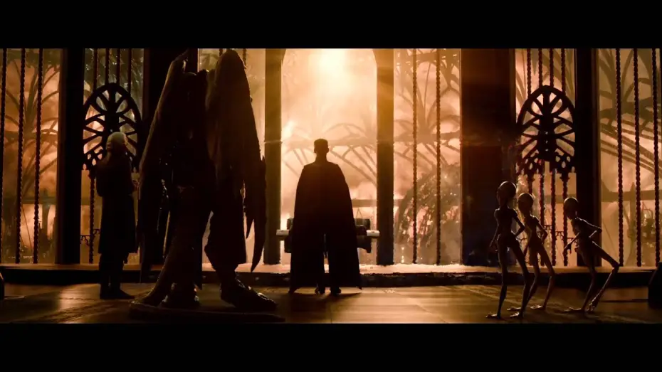 Video for the film Jupiter Ascending — El Destino de Júpiter - Tráiler Final HD