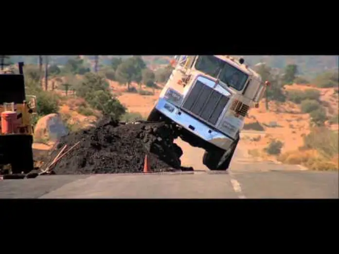 Video for the film Licence to Kill — Clip