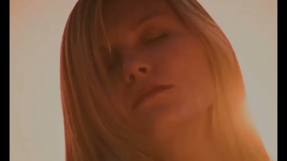 Video for the film The Virgin Suicides — 'IL GIARDINO DELLE VERGINI SUICIDE'  dal 6 maggio al cinema in versione restaurata (trailer)