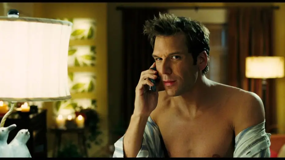 Video for the film Good Luck Chuck — Charlie, Les Filles Lui Disent Merci (VF) - Bande Annonce