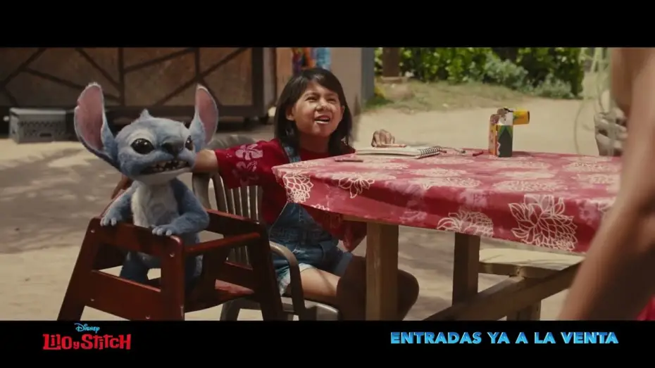 Video for the film Lilo & Stitch — Anuncio: "Muy a gusto"