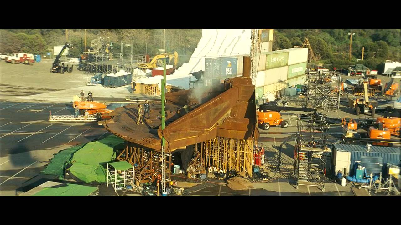Video for the film Star Trek — ILM: Behind the Magic of the Visual Effects in Star Trek (2009)