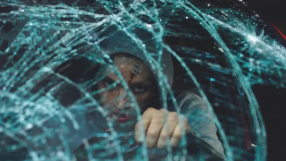 Video for the film Eat the Night — Trailer [Subtitled]