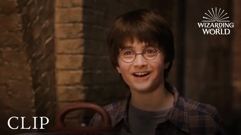 Video for the film Harry Potter and the Philosopher's Stone — Platform 9¾