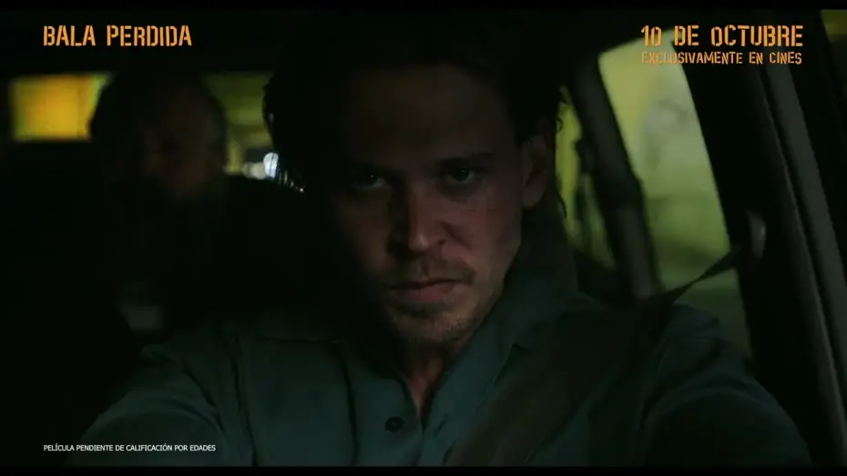 Video for the film Caught Stealing — Hank (Austin Butler) solo quiere salir vivo de esta.