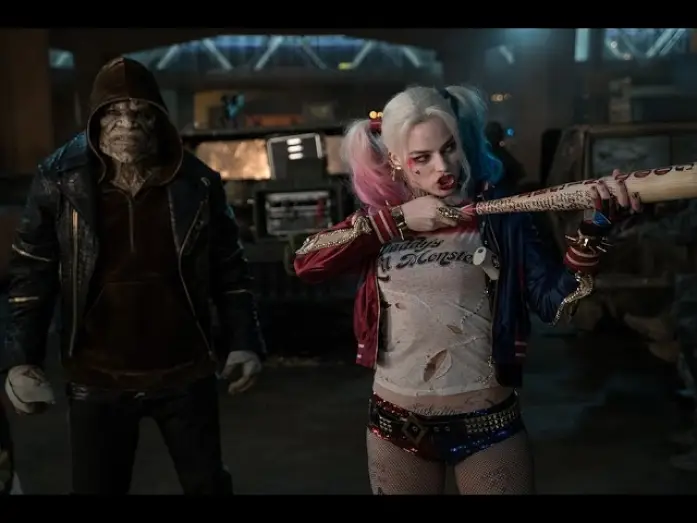 Video for the film Suicide Squad — Suicide Squad - Teaser Trailer Italiano Ufficiale | HD