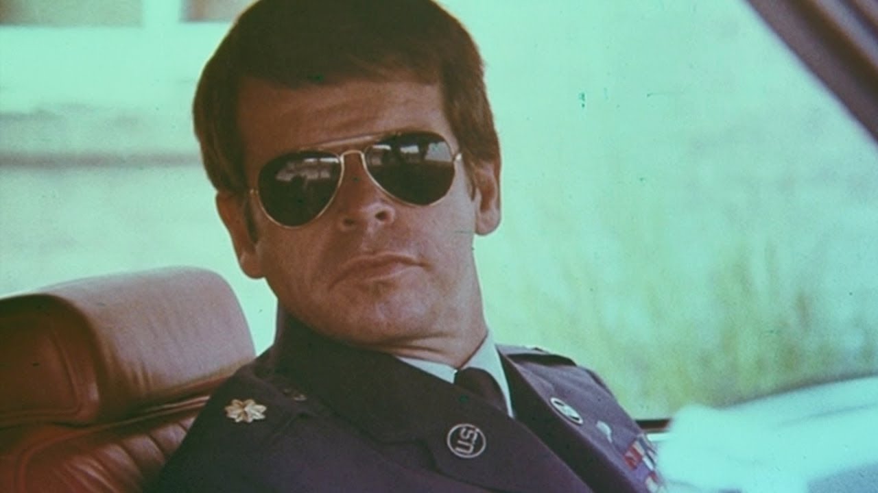 Video for the film Rolling Thunder — Rolling Thunder (1977) ORIGINAL TRAILER