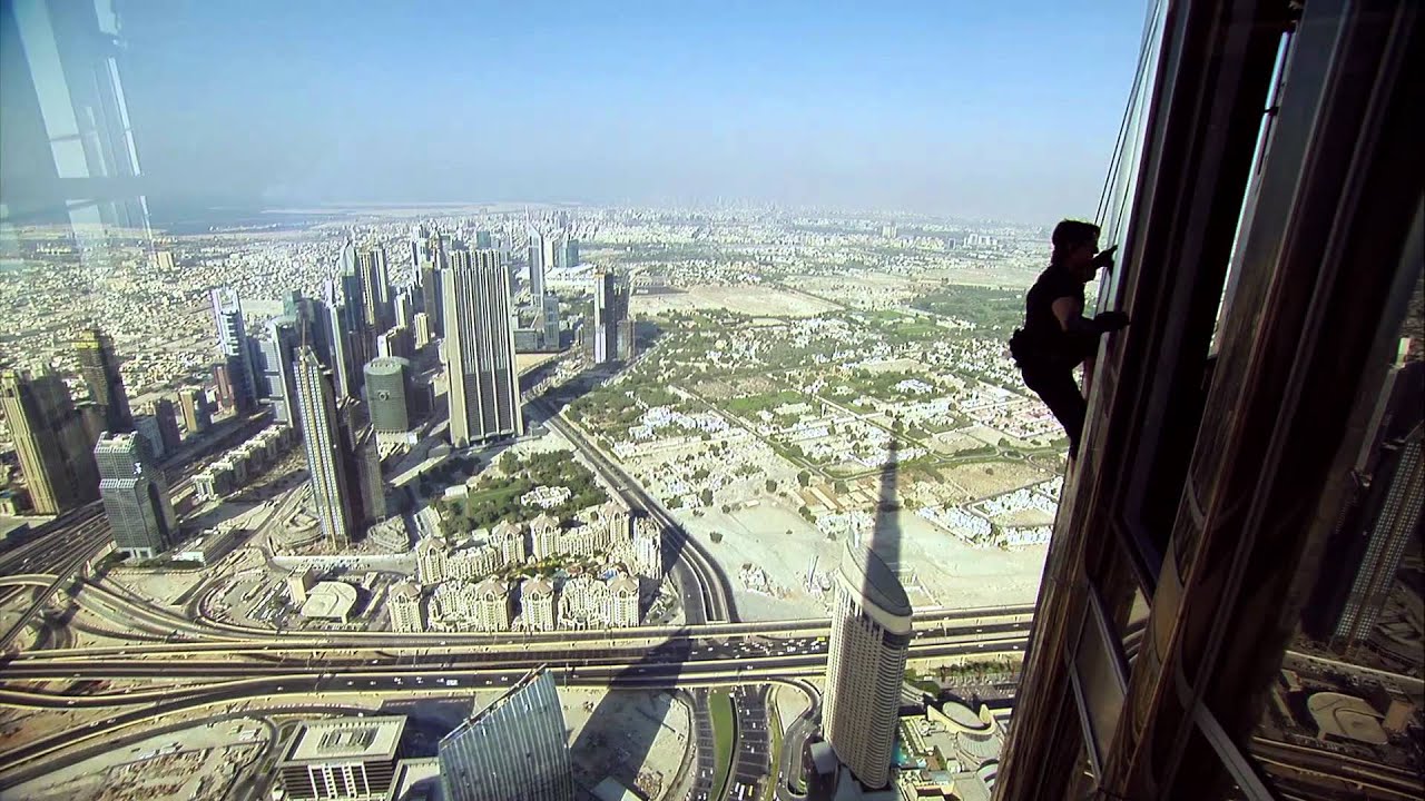 Video for the film Mission: Impossible - Ghost Protocol — Behind The Scenes at Burj Khalifa