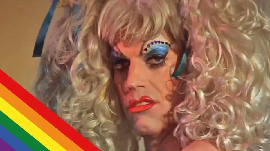 Video for the film The Adventures of Priscilla, Queen of the Desert — PRISCILLA, FOLLE DU DÉSERT - Bande Annonce 2 VOST