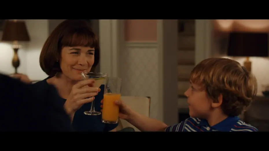 Video for the film Mothers' Instinct — Trailer [Subtitled]