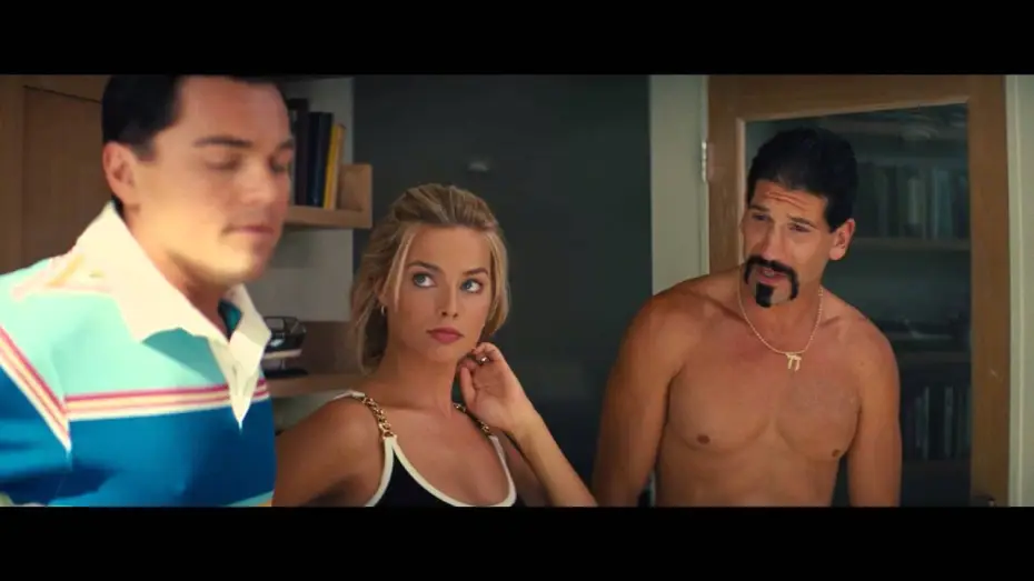 Video for the film The Wolf of Wall Street — LE LOUP DE WALL STREET Extrait Tu bosses pour moi VF