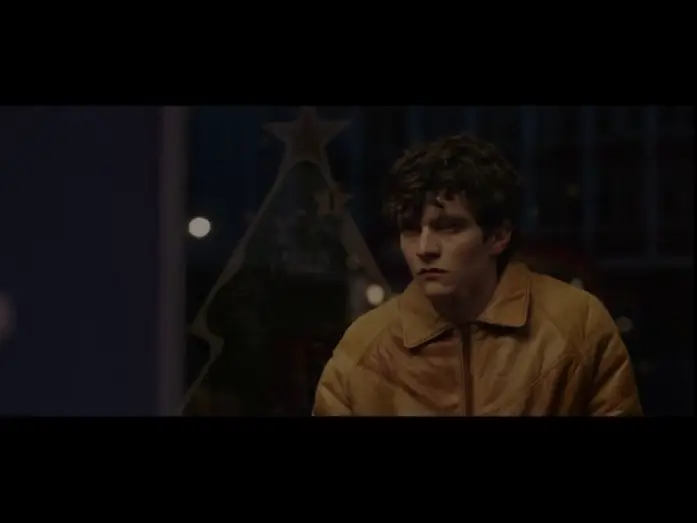 Video for the film Black Mirror: Bandersnatch — Black Mirror Bandersnatch. Tráiler oficial en español