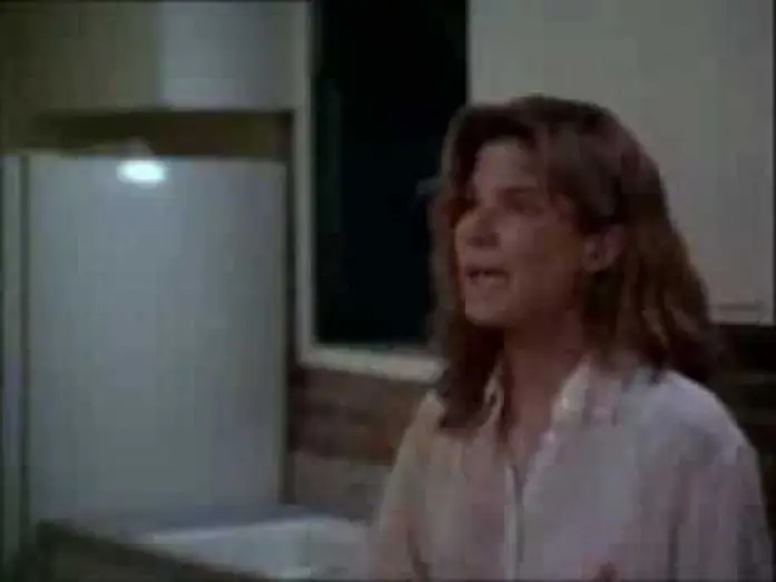 Video for the film The Net — 1995 - The Net - Trailer