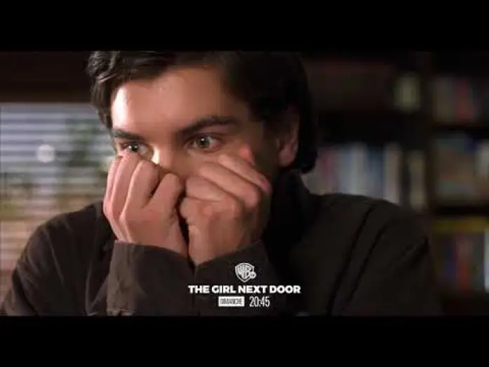 Video for the film The Girl Next Door — The Girl Next Door │ Bande-annonce │ Warner TV France