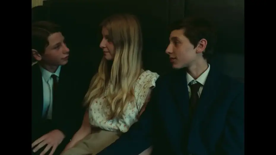 Video for the film My Little Loves — MES PETITES AMOUREUESES | Trailer Italiano Ufficiale HD