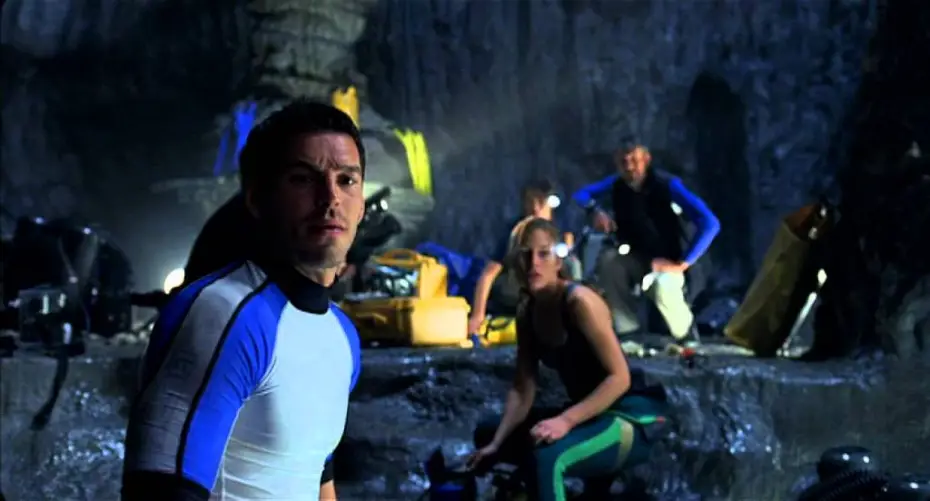 Video for the film The Cave — The Cave - Trailer