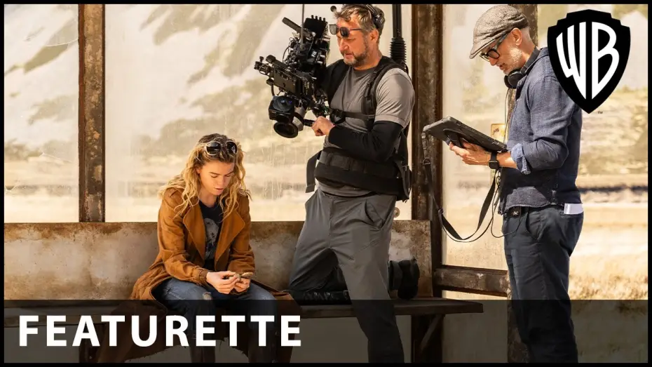 Video for the film Supergirl — Featurette