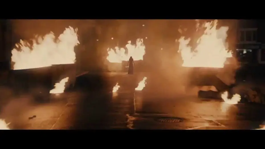 Video for the film Carrie — Carrie - Theatrical Trailer #1