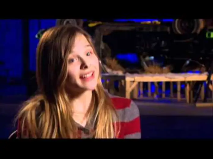 Video for the film Let Me In — Interview with Chloe Grace Moretz for Let Me In