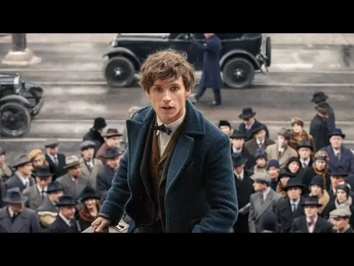Video for the film Fantastic Beasts and Where to Find Them — Tráiler Comic-Con Castellano