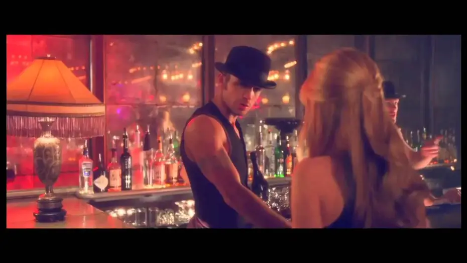 Video for the film Burlesque — Burlesque - Trailer italiano in HD