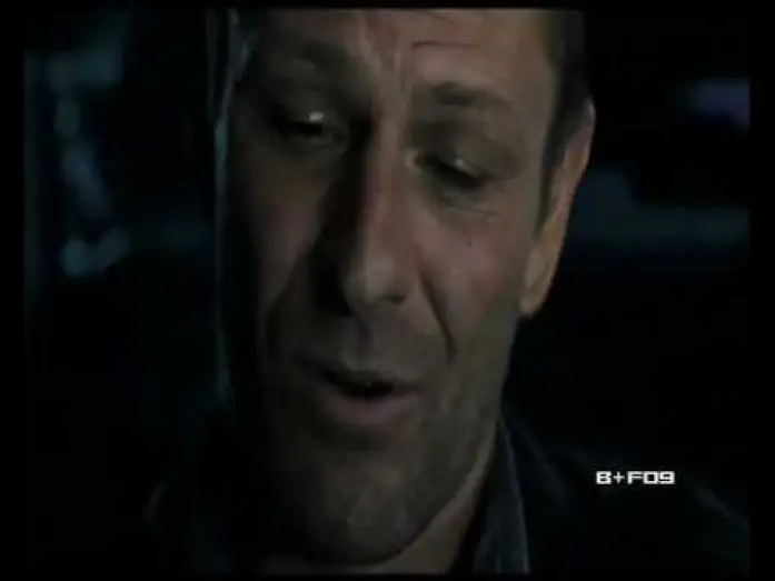 Video for the film The Hitcher — {The Hitcher } Trailer.