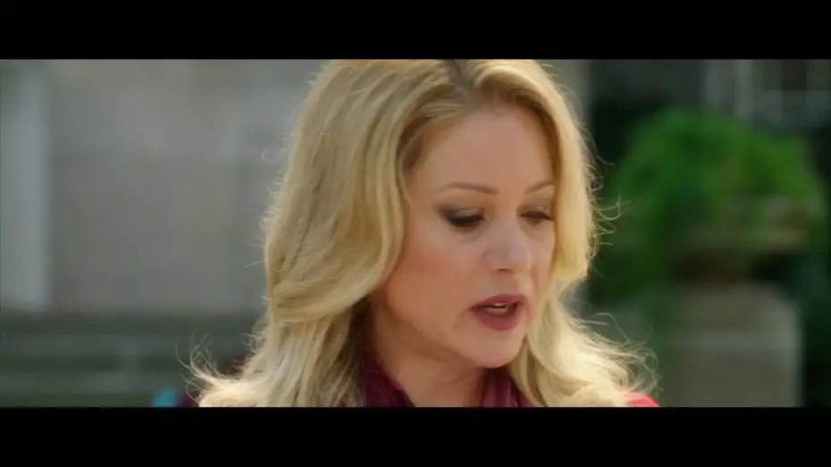 Video for the film Bad Moms — BAD MOMS - extrait école - VF