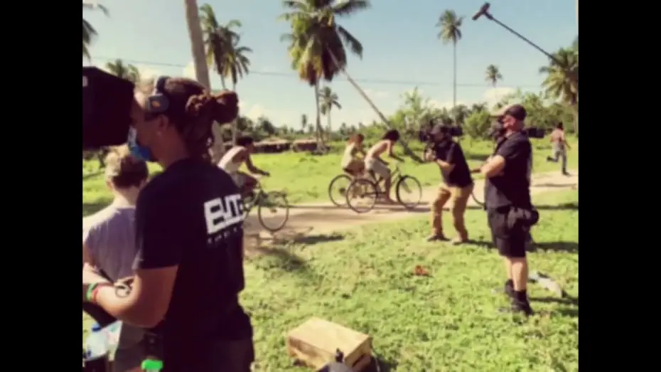 Video for the film Los Frikis — LOS FRIKIS has over 97%!