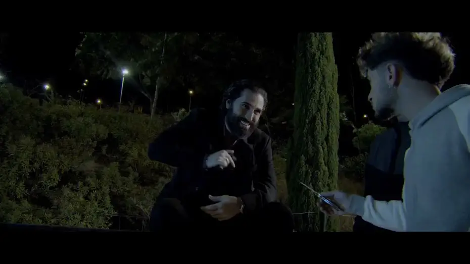 Video for the film Perros y Diablos — Perros y diablos   Tráiler