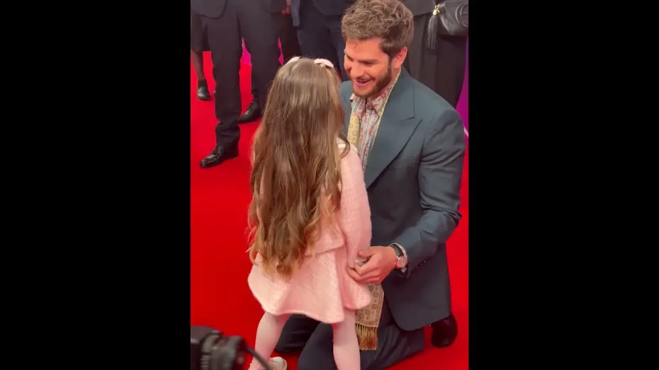 Video for the film We Live in Time — Andrew Garfield reunites with on screen daughter at We Live in Time premiere