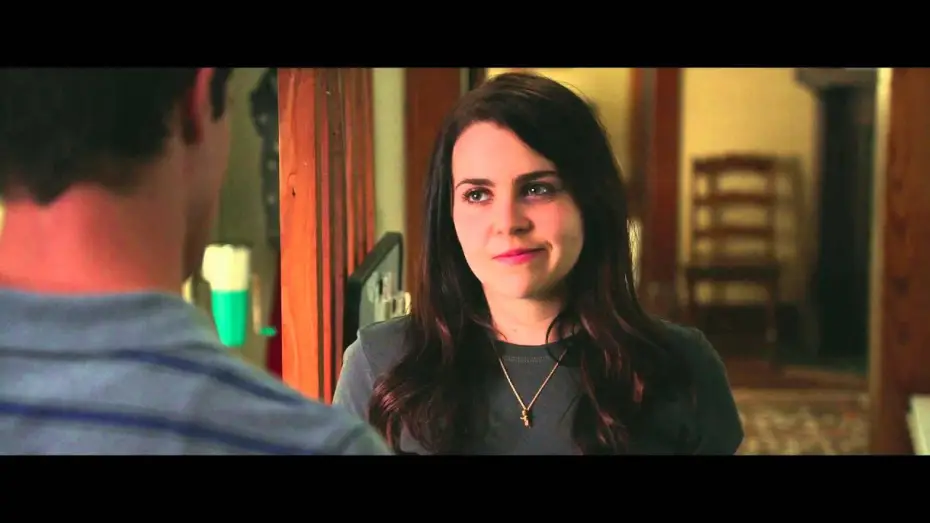 Video for the film The DUFF — Trailer 2 DUFF - Hast Du keine, bist Du eine! (Deutsch) mit Bella Thorne und Mae Whitman