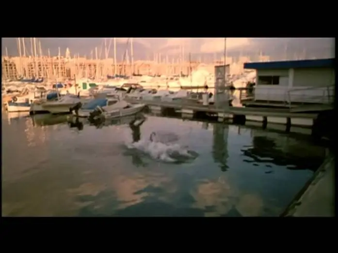 Video for the film Taxi 3 — Taxi 3 (Tráiler castellano)