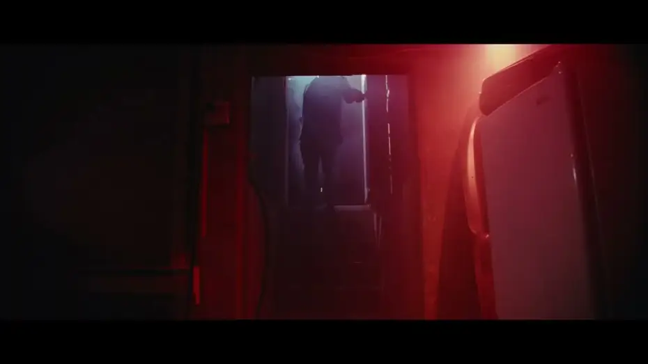 Video for the film Dans mon cœur plaintif es entrée — Dans mon cœur plaintif es entrée - Teaser