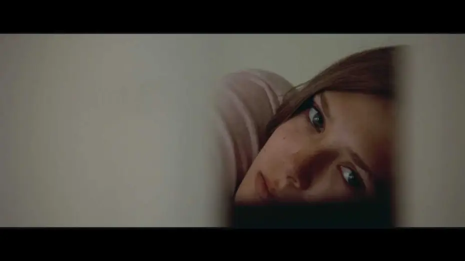Video for the film Martha Marcy May Marlene — Martha Marcy May Marlene Bande-Annonce VOST HD