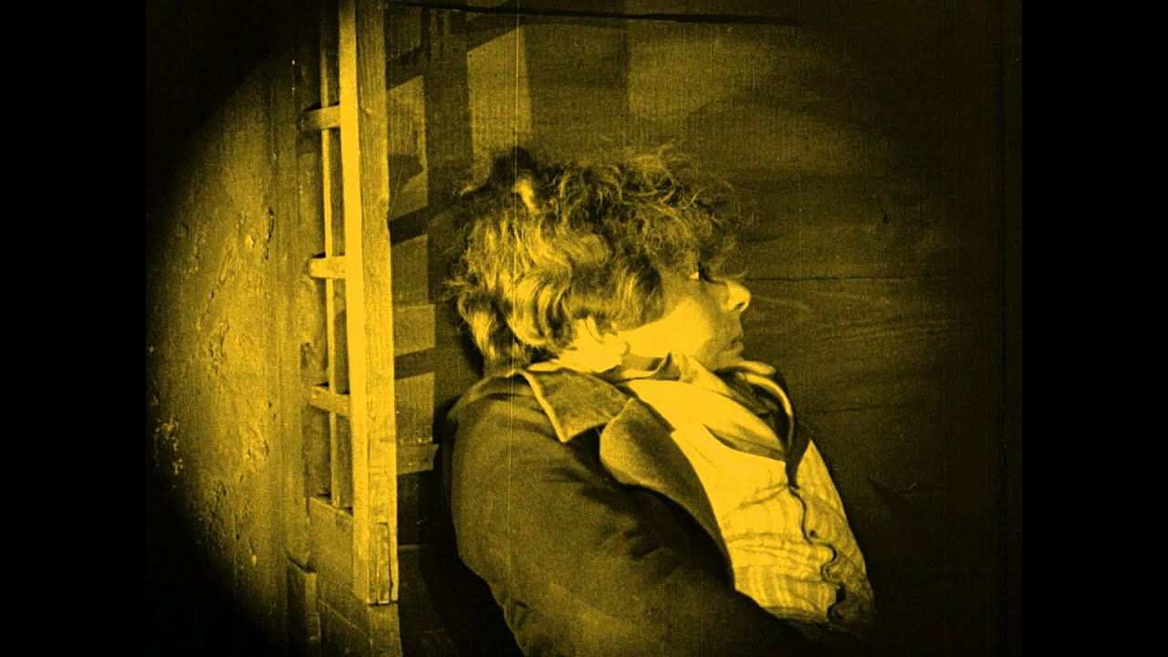 Video for the film Nosferatu — Nosferatu - Trailer
