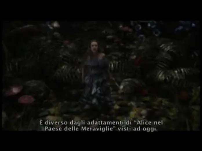 Video for the film Alice in Wonderland — ALICE IN WONDERLAND - "Terra delle meraviglie" macropod