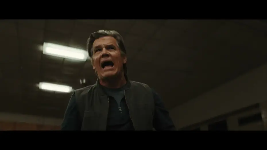 Video for the film Weapons — Spot "Classroom"