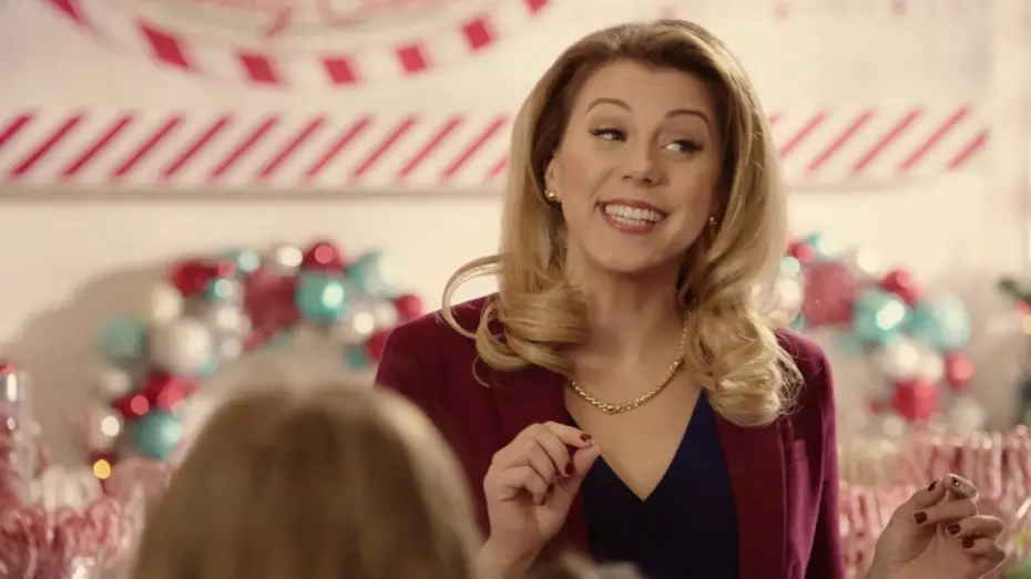 Video for the film Merry & Bright — Merry & Bright - Trailer