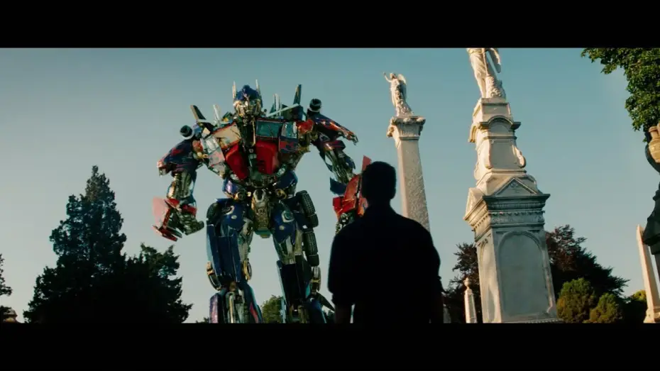 Video for the film Transformers: Revenge of the Fallen — Transformers: La venganza de los caídos | 2 | Tráiler Oficial Español | Paramount Pictures Spain