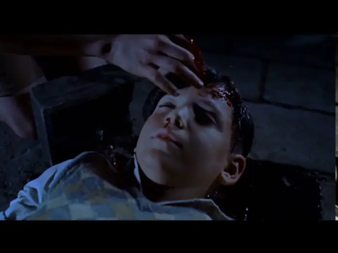 Video for the film The Devil's Backbone — Excerpt